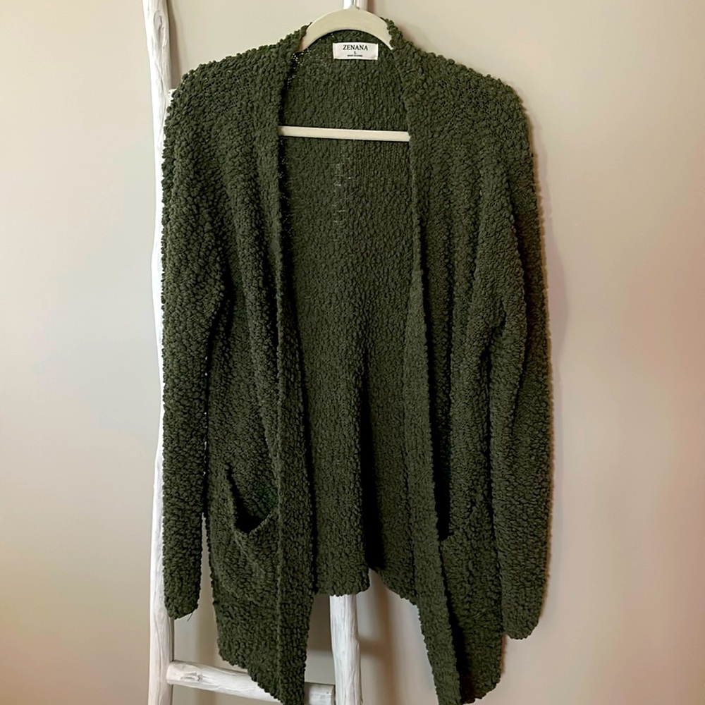 Women’s popcorn cardigan, size L